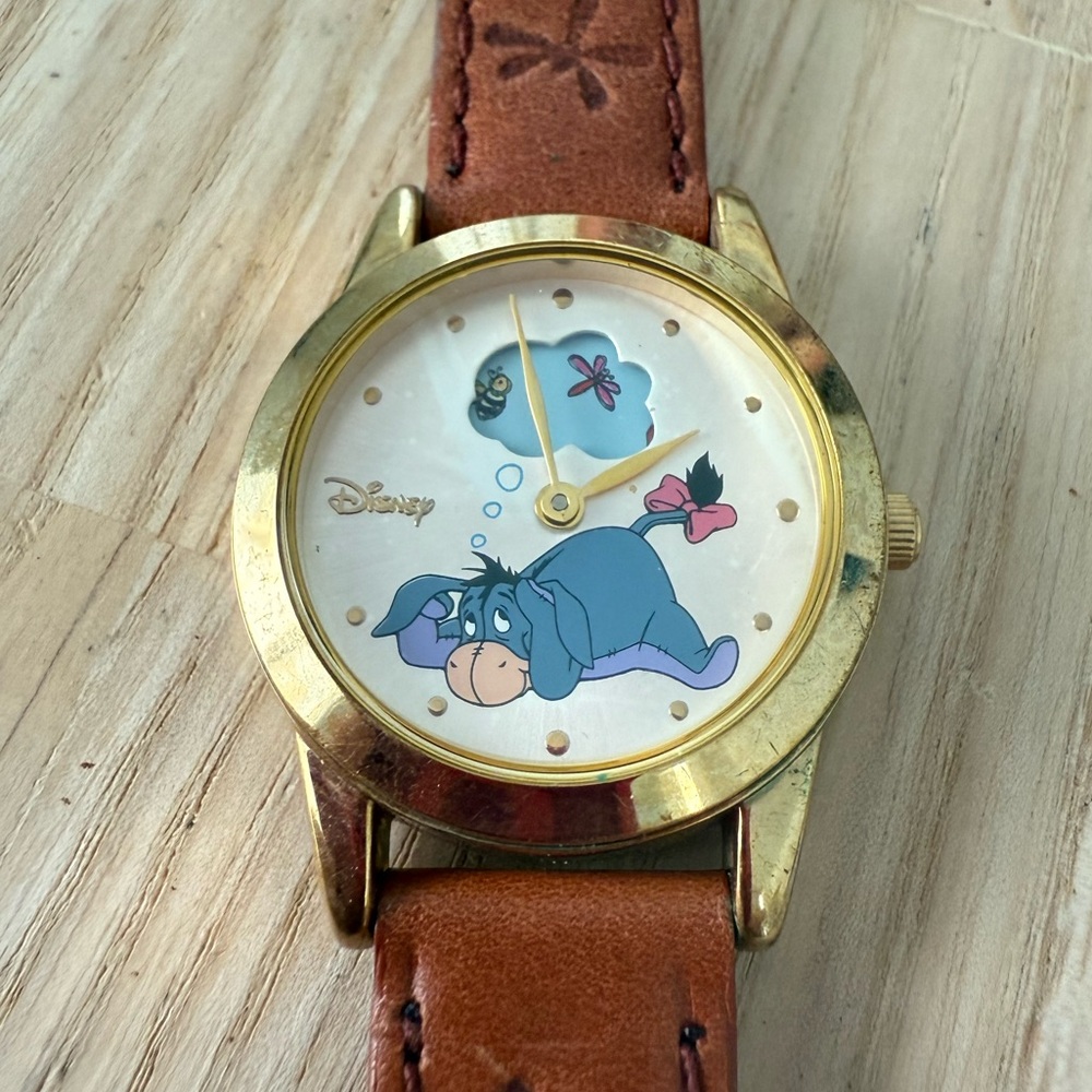 Vintage 90s SII Disney Winnie the Pooh Eeyore daydream watch NEW BATTERY